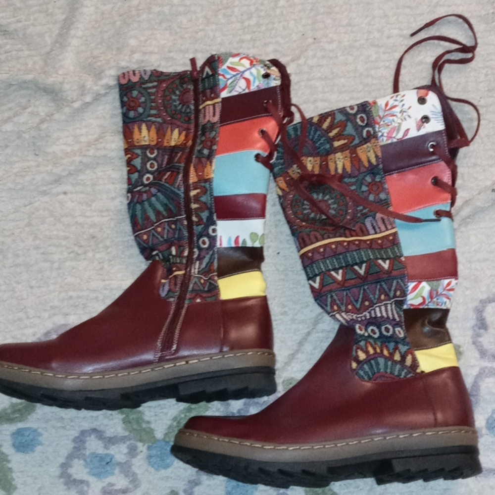Woman boots